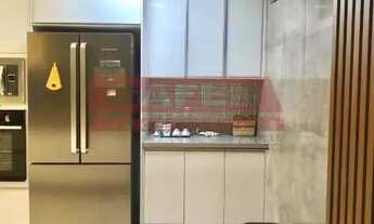 Imagem 2: Apartamento de Luxo Garden, reformado, mobiliado, na Rua Paula Freitas quadra da praia