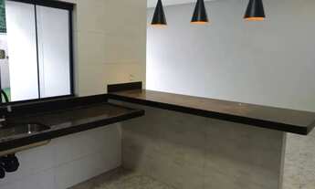 Imagem: Linda Casa com 2 Quartos sendo 1 Suíte