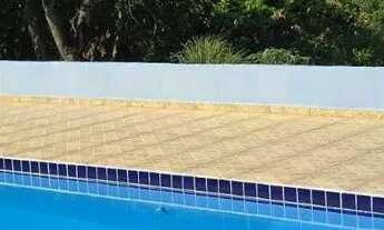 Imagem 5: Linda chácara (aceita permuta), possui com casa, piscina e salão de festas, Bairro dos Fre