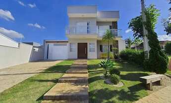 Imagem: Casa de condomínio em Rua Tucano - Jardim