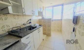 Imagem 4: Apartamento de 2 dormitórios e vaga no Cristal DESOCUPADO