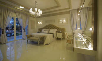 Imagem 7: Mansão Cinematográfica - 490m² - 5 suítes - Mobiliada e Decorada