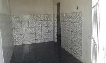 Imagem 3: Casa no João Alves, sala, cozinha, 1 quarto e banheiro, ótima localização