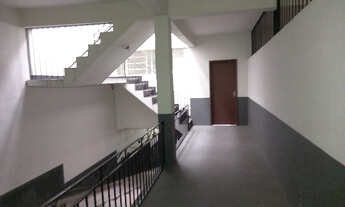 Imagem 5: Alugo excelente quitinete com varanda e cozinha separadas!