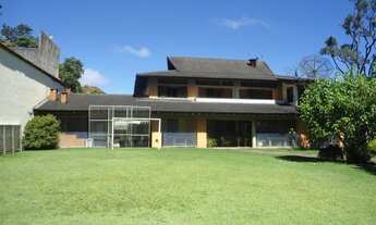 Imagem: Casa de 910 metros quadrados no Condomínio