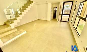 Imagem 5: Duplex com 4 suítes em rua privativa em localização privilegiada no Eusébio!