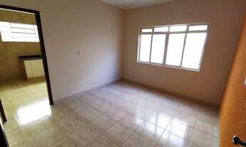 Imagem 7: Casa para aluguel tem 100 metros quadrados com 2 quartos em Vila Cleonice - São Paulo - SP