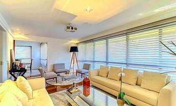 Imagem 3: Apartamento para venda possui 182 metros quadrados com 4 quartos em Moema - São Paulo - SP