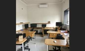 Imagem 4: Casa para venda possui 240 metros quadrados com 4 quartos