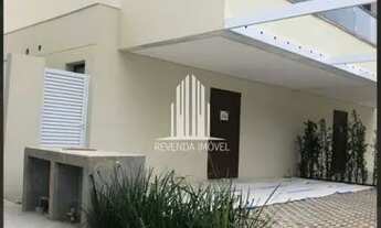 Imagem 3: Casa com 3 suítes, 4 banheiros e 2 vagas com 152m² Alphaville - Alpha House