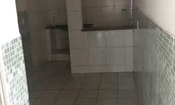 Imagem 2: Casa de fundos independente em São Vicente