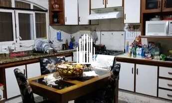 Imagem 5: Casa térrea com 2 dormitórios e 3 vagas na Zona Leste