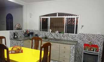 Imagem 5: Casa para venda com 153 metros quadrados com 2 quartos