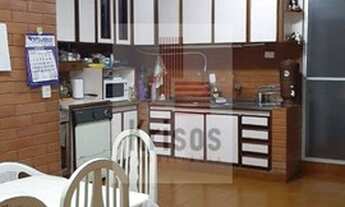 Imagem 3: Sobrado pertinho de centro comercial e condução fácil!