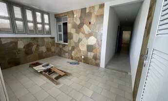 Imagem 4: Casa prox. UFC Casa com 2 dormitórios