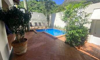 Imagem 3: Casa charmosa e reformada na Gávea