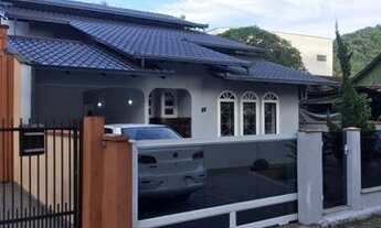 Imagem 2: CASA no SAGUAÇÚ com 3 quartos para VENDA, 190 m²