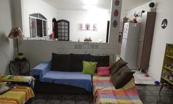 Imagem 2: Casa para venda com 153 metros quadrados com 2 quartos