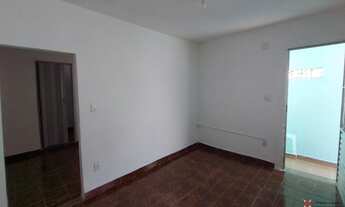 Imagem 6: CASA TÉRREA REFORMADA COM 01 DORMITÓRIO, SALA E COZINHA, BANHEIRO, GARAGEM P/ 01 AUTO. IMÓ