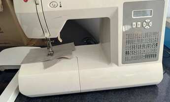 Imagem: Máquina 80 pó pontos Singer