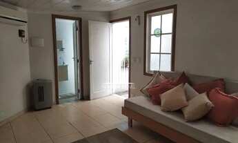 Imagem 2: Casa Assobradada a venda por 1.400,000 com 130m² 3 quartos 2 suites e 2 vagas em Sumarezin