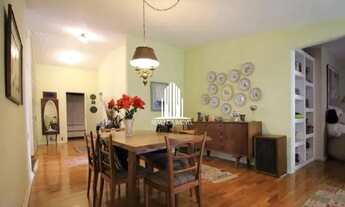 Imagem 5: 330m² de área construida, 3 dormitórios sendo 2 suítes, 5 banheiros, 3 salas, copa e cozin