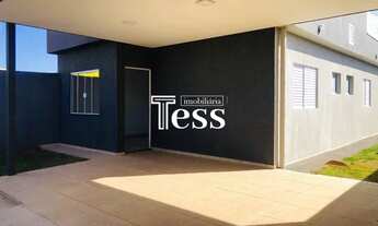 Imagem 2: ALUGA - Casa Térrea Padrão com 3 dormitórios 2 banheiros churrasqueira 2 vagas bairro Vila