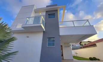 Imagem 4: Sobrado para venda possui 180 metros quadrados com 4 quartos em Jardim Icaraiba - Peruíbe