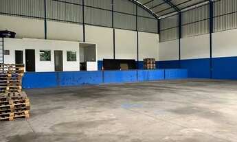 Imagem: Galpão para locação com 600m² e pé