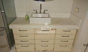 Imagem 6: 04 QUARTOS (01 SUÍTE), 01 por ANDAR, 01 VAGA, PORTARIA 24h, à venda, 182 m² por R$ 3.300.0