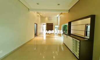 Imagem 2: Casa térrea em Condomínio Fechado com 4 suítes para alugar, 360 m² por R$ 6.000/mês - Resi