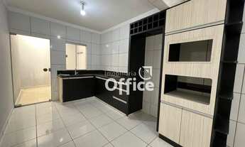 Imagem 4: Casa com 3 Quartos à venda, 160 m² por R$ 330.000 - Setor Sul - Anápolis/GO