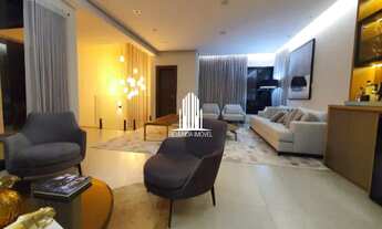 Imagem: Casa com 4 suítes, 3 salas, 3 vagas,Área