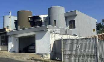 Imagem: Casa a Venda - Vila Oliveira