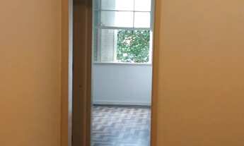 Imagem 3: Apartamento de 50 metros quadrados no bairro Centro Histórico com 2 quartos