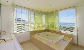 Imagem 4: LINDA CASA NA PRAIA BRAVA, FLORIANÓPOLIS - SC