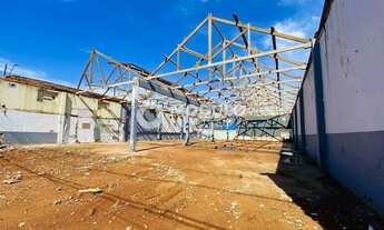 Imagem 3: Galpão comercial disponível para locação no bairro Bom Jesus