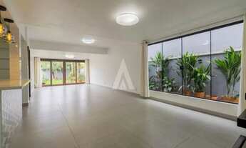 Imagem 3: Sobrado com 1 suíte(s) mais 3 quarto(s) à venda no bairro Saguaçu em Joinville, de R$ 1.55