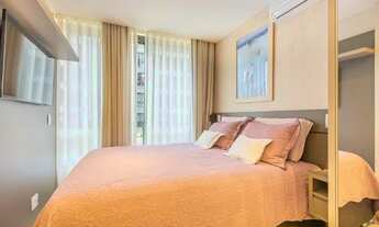 Imagem 6: Apto todo MOBILIADO, com 2 qtos, sendo 1 suíte, REFORMADO, DCE e 2 vagas soltas - NOROESTE