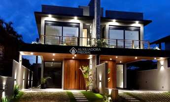 Imagem: Casa Geminada com 164 m², 3 Dormitórios