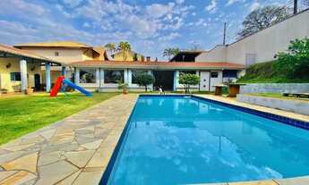 Imagem 3: Belíssima casa térrea estilo chácara no coração de Atibaia!