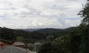 Imagem 7: Casa de condomínio sobrado para venda possui 310 metros quadrados com 5 quartos