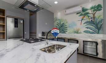 Imagem 2: Apartamento (cobertura) de 233 m² com piscina privativa à venda no Centro de Ubatuba