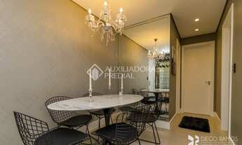 Imagem 5: Apartamento para venda tem 62 metros quadrados com 2 quartos em Passo da Areia - Porto Ale