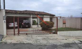 Imagem: Casa com 4 quartos - Bairro Champagnat em
