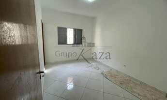 Imagem 5: Casa Comercial - Residencial - Parque dos Sinos - Jacareí - 3 Dormitórios - 108m²