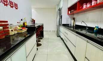 Imagem 5: TOTALMENTE MOBILIADO E DECORADO | APTO 03 Dorms com 03 Vagas