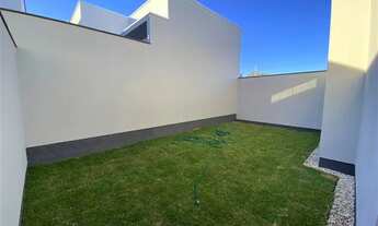 Imagem 3: BARBADA!!! Linda casa de 03 quartos C/ JARDIM - Bosque da Mata - Tijucas - SC