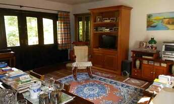 Imagem 5: Casa com ótima localização dentro do condomínio laje de Pedra