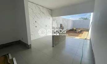 Imagem 5: Casa à venda, 3 quartos, 1 suíte, 4 vagas, JARDIM VENEZA - Uberlândia/MG